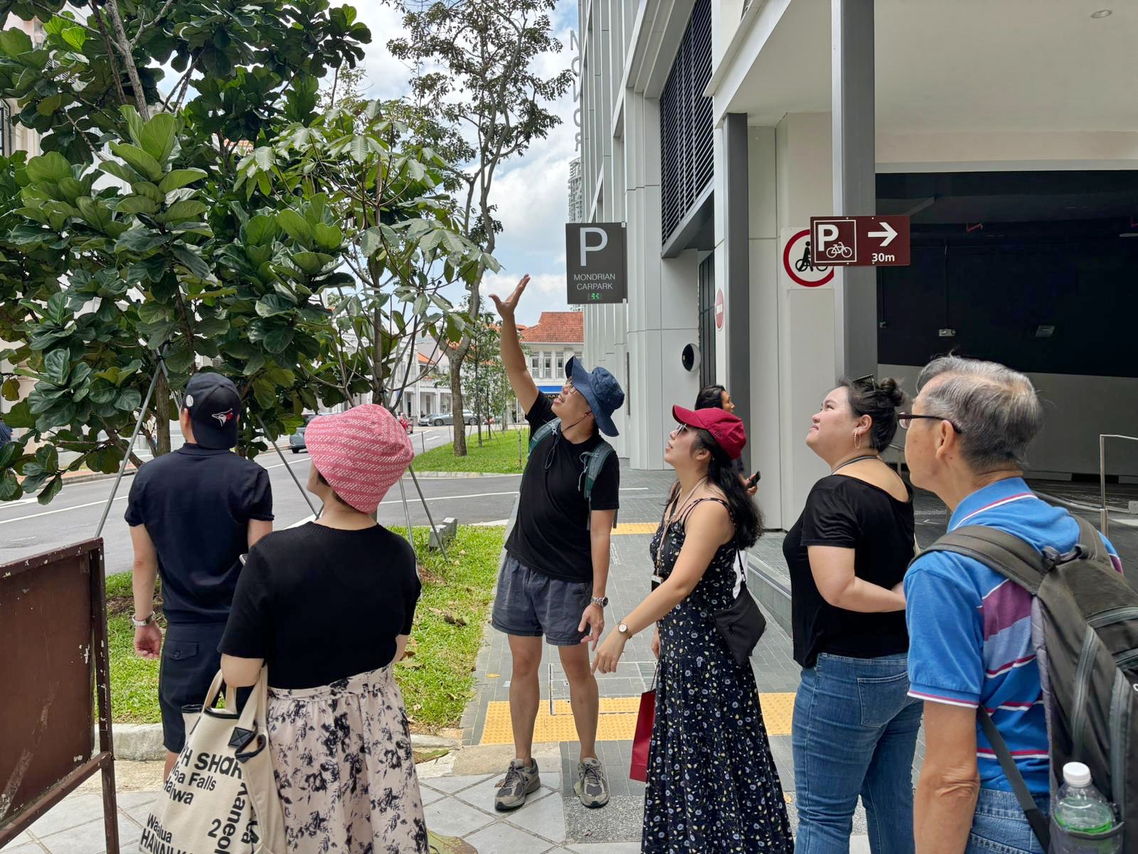 Our-Civic-District-A-Walking-Tour-with-The-Urbanist-Singapore